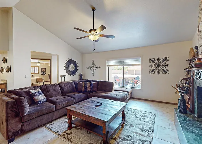 Desert Haven Retreat *