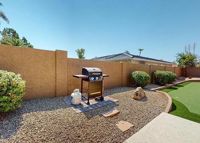 Desert Haven Retreat